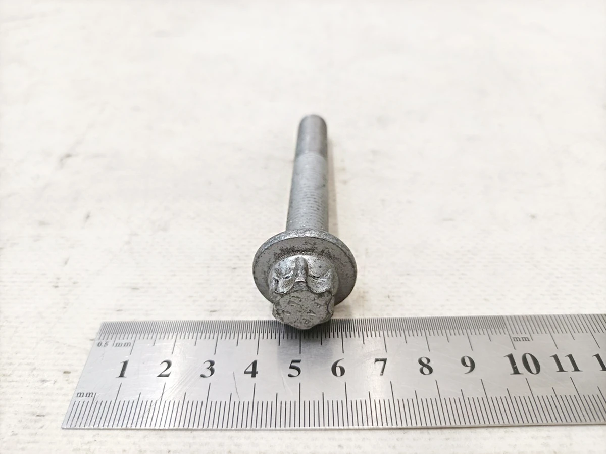 Torx Externa bolt M12X1,5X85 Mercedes EQS 000000-002630