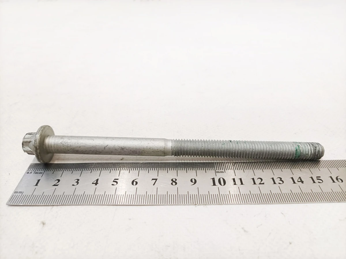 Болт с головкой Torx M10X150 Mercedes B-Class 000000-008120