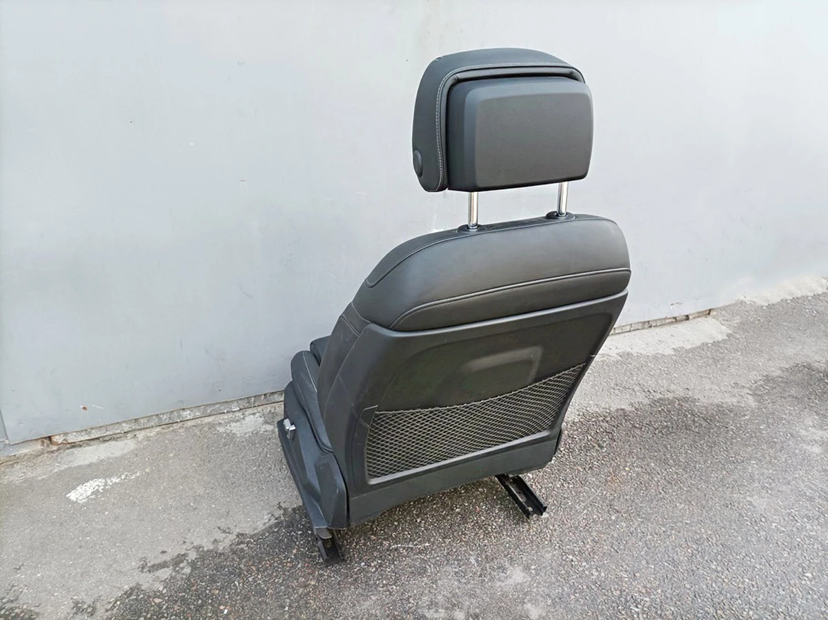 Front left seat assembly (ventilation/massager) without airbag and compressor with electrical adjustment SLI Audi E-tron 000881019BD