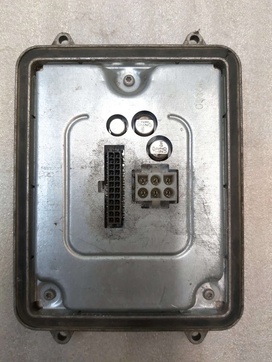 Блок розжига фары главной UP LEVEL (USA) Tesla Model X 1034314-00 1034315-00