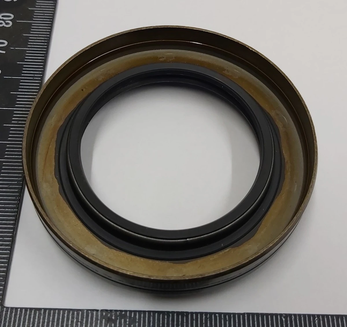 Сальник напівосі мотора CFW A7 44-67-10/15,5 NEW