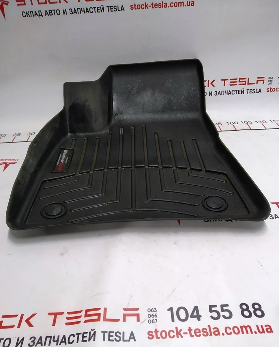 Коврик напольный резиновый 1-го ряда сидений левый Tesla model S REST 1047686-00-X