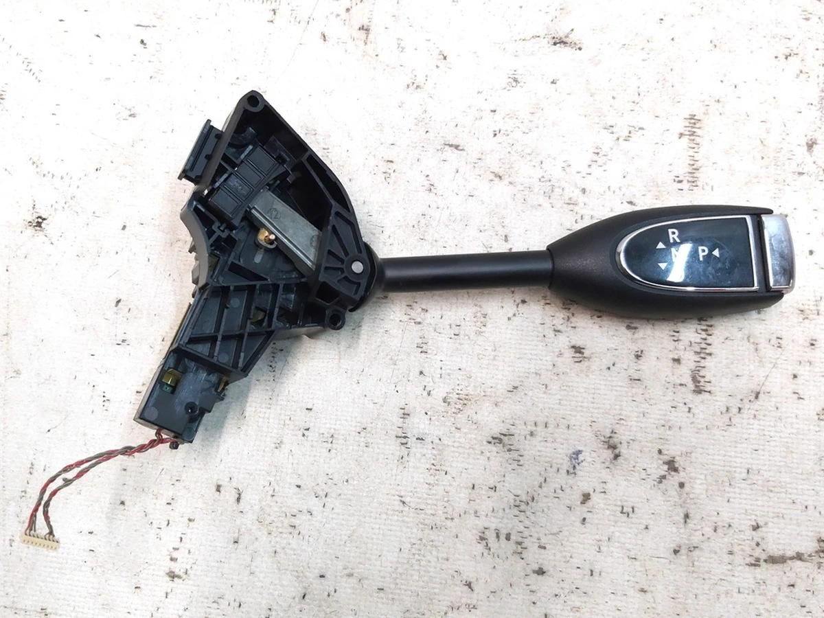 Перемикач передач в рульовій колонці Tesla model 3 1097662-00-N