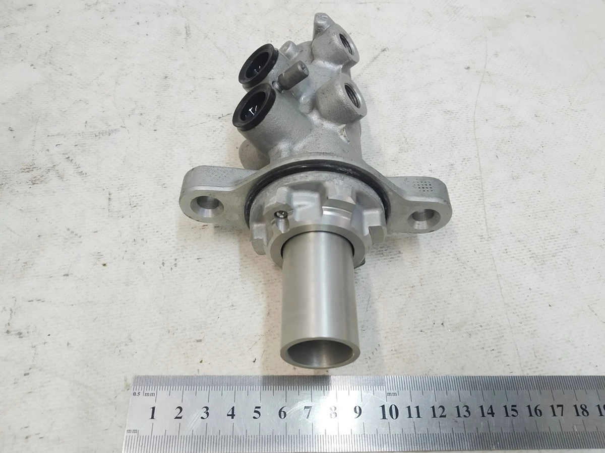 5 Головний гальмівний циліндр IBOOSTER (Бустер) Tesla model X 1045523,1012042