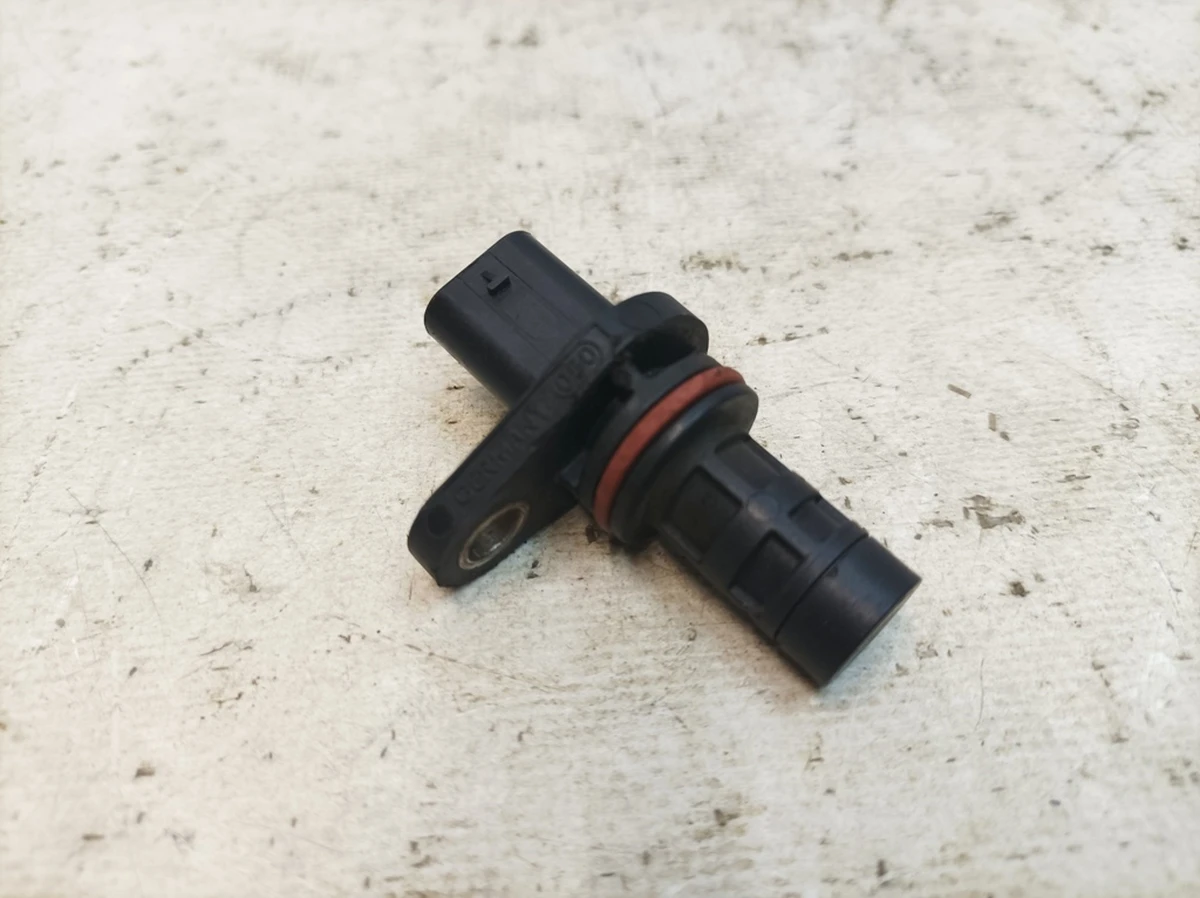 Датчик імпульсів колінчастий вал 3pin Audi Q7 06H906433D