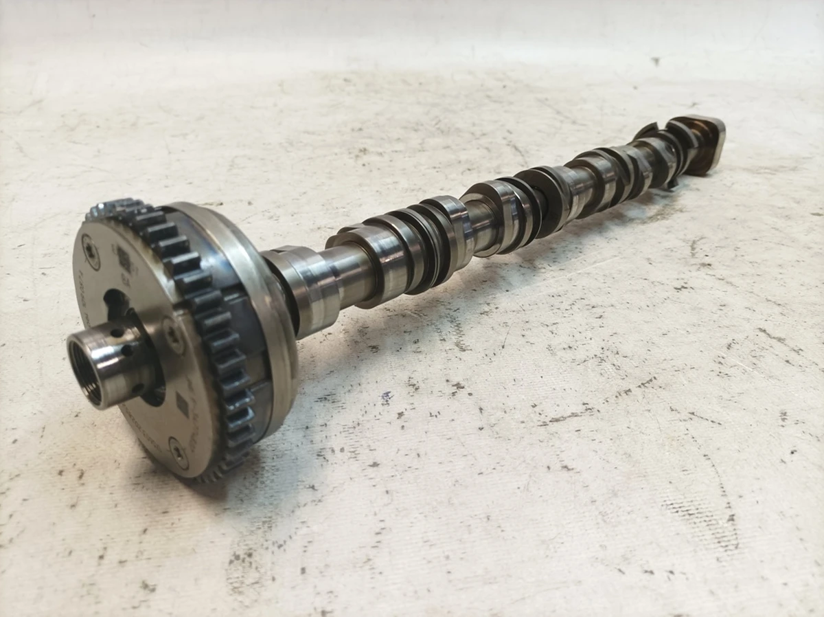 Exhaust camshaft assembly Audi Q7 06K109247G