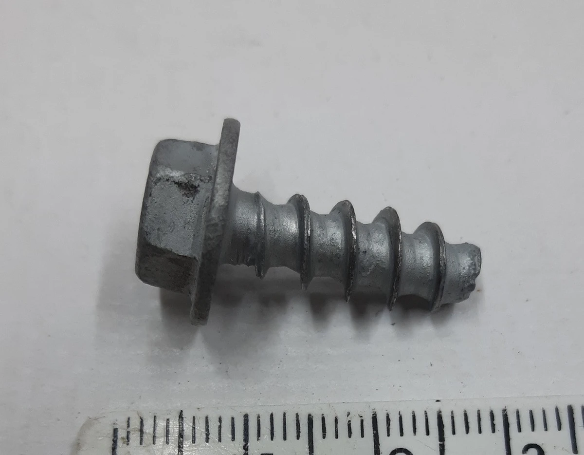 Hex Bolt BMW I3 07147115987