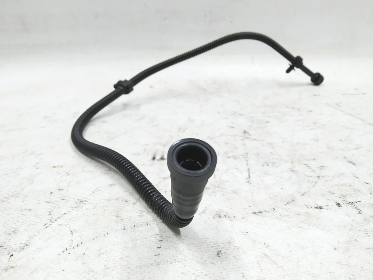 Трубка для удаления воздуха Volkswagen E-GOLF 0CZ301472A