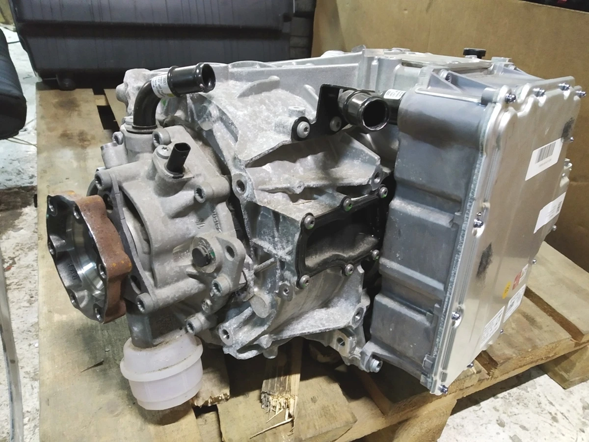 Двигатель задний с силовым блоком управления в сборе Audi E-tron 0EF903530CB