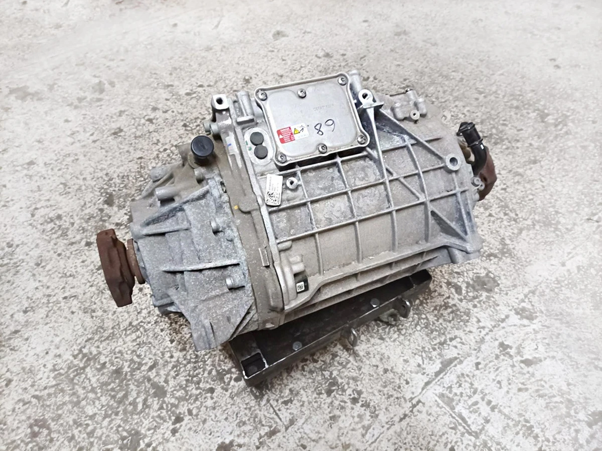 Двигатель задний без инвертора Audi E-tron 0EF903530CB