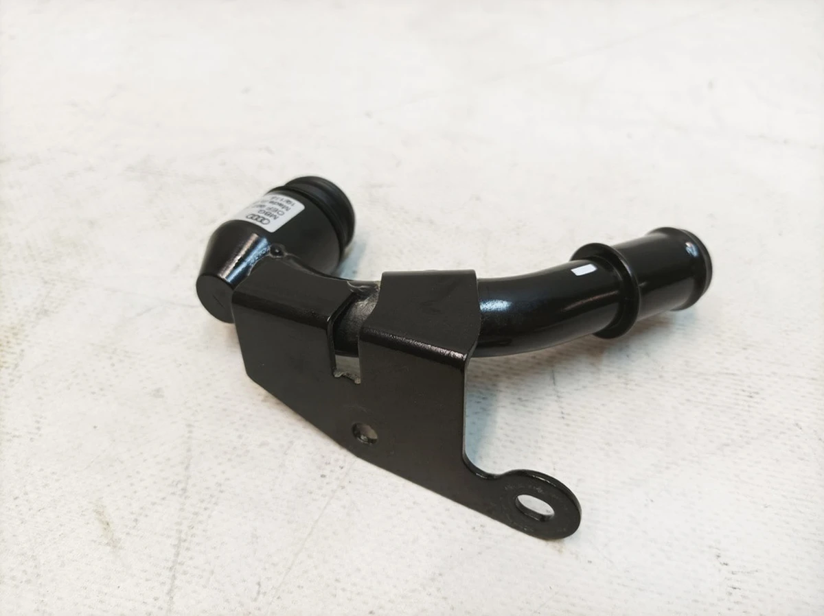 Трубопровод системы охлаждения инвертора Audi E-tron 0EF907743Q