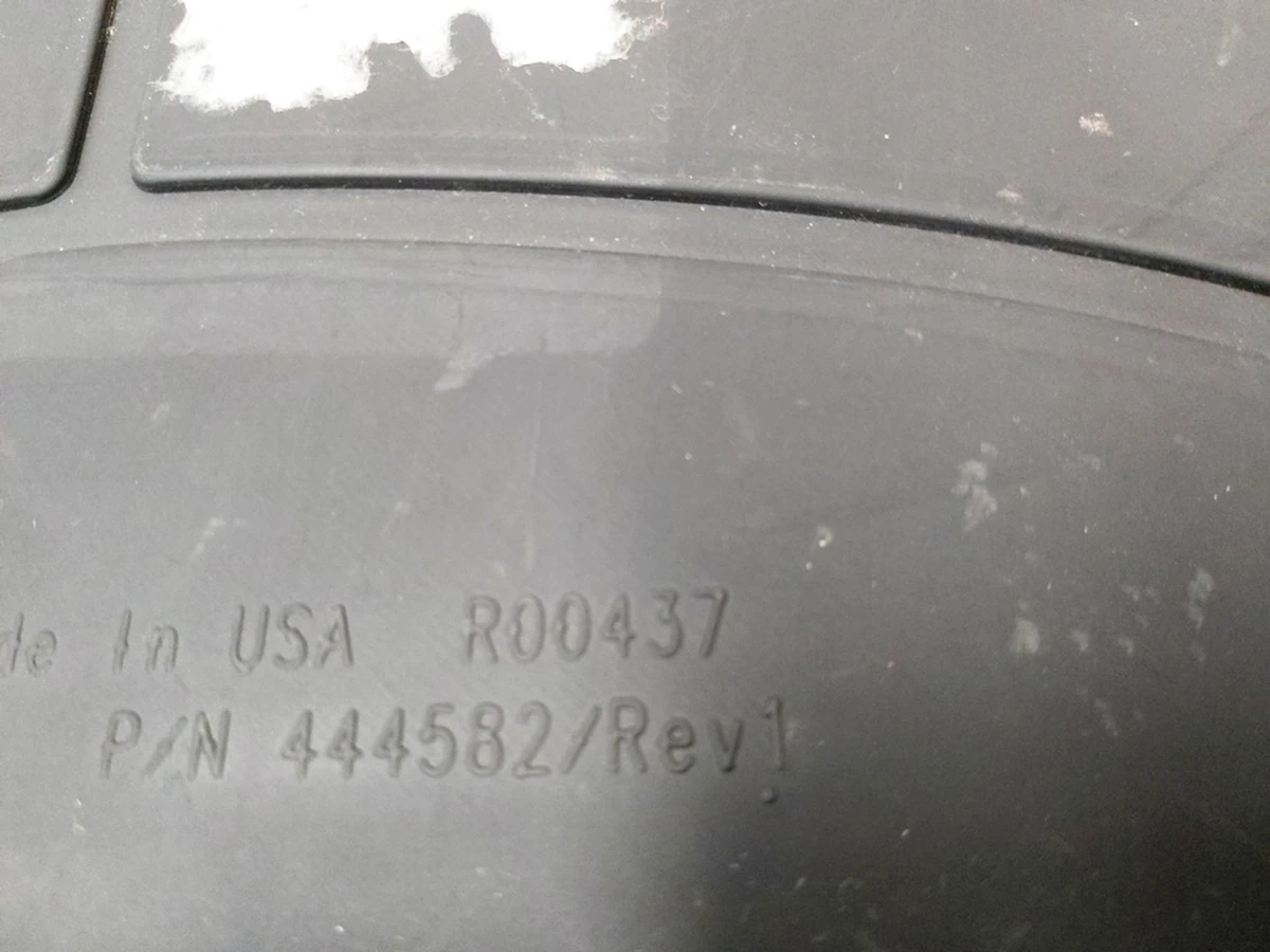 Rubber floor mat 2nd row of seats 445582/REV1 Tesla Model S, Model S REST 6005972-00-G