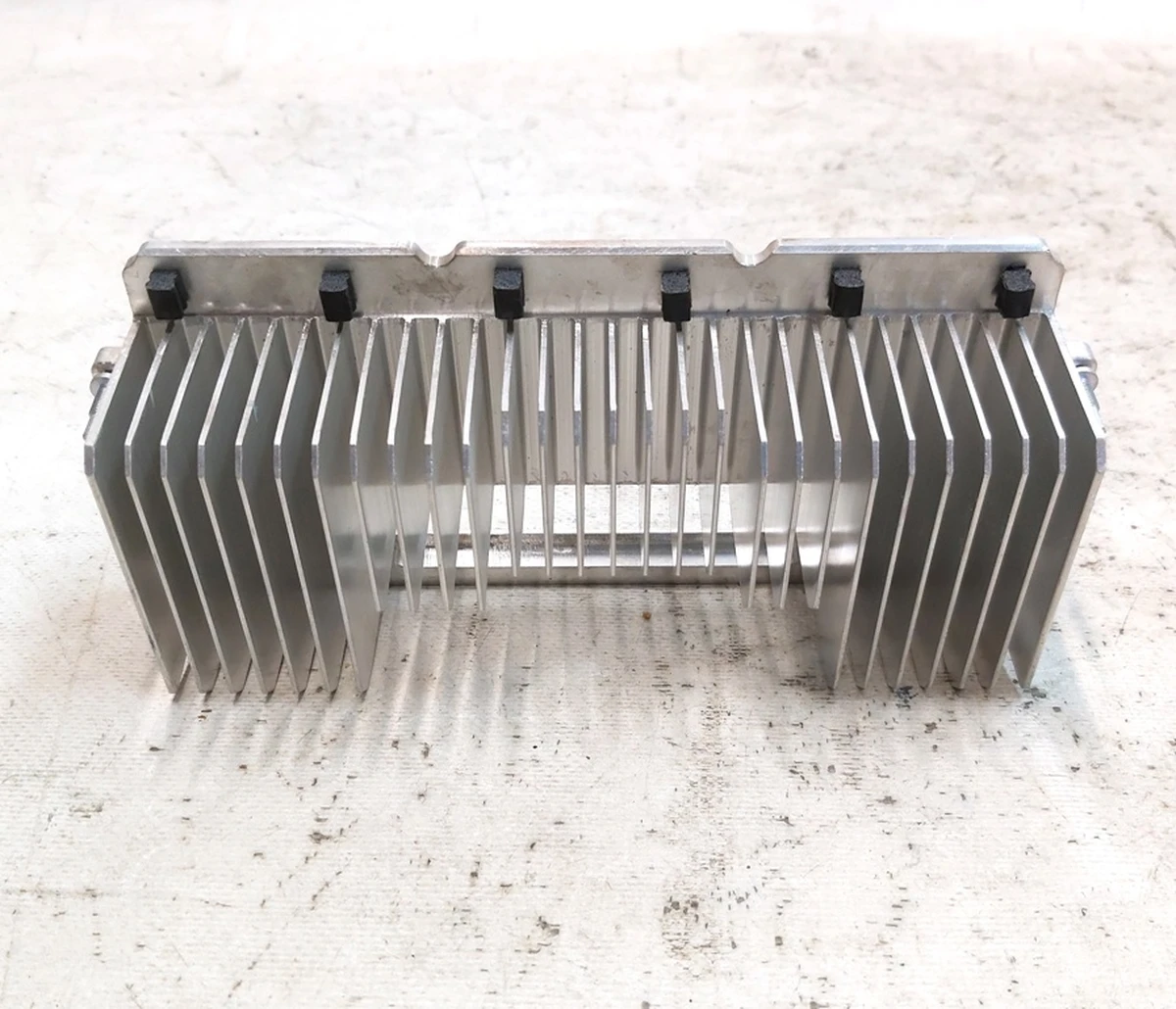 Радіатор охолодження металевий плати посилення звуку MCU Tesla model S REST, model X 1000322-002