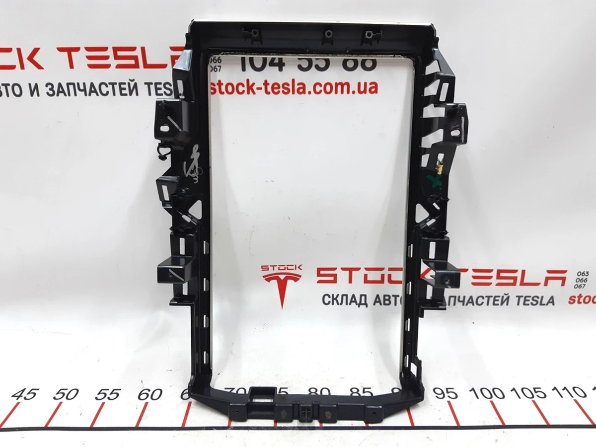 35 Рамка декоративна MCU (основного монітора) Tesla Model S, Model S REST, Model X 1002294-S0-H
