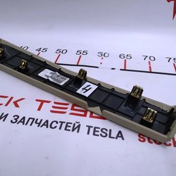 25 Накладка нижня бардачка (Mojave Pur) Tesla X S REST 1002301-02-B