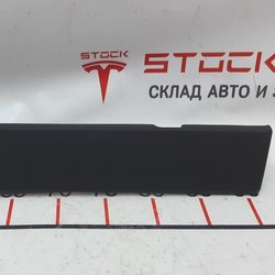 25 Накладка нижня бардачка (NAPPA GRAIN BLACK PVC) Tesla model XS REST 1002301-08-B