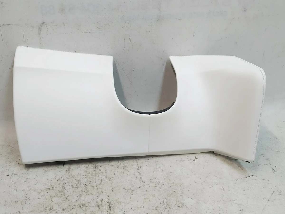 21 Накладка декоративная под руль PREM PUR ULTRA WHITE Tesla Model S REST, Model X 1002405-17-H