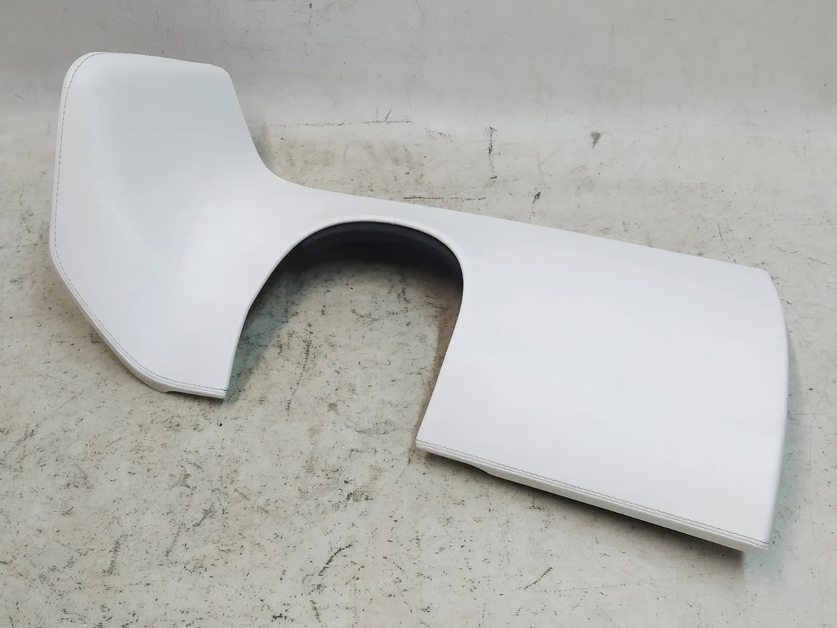 21 Накладка декоративная под руль PREM PUR ULTRA WHITE Tesla Model S REST, Model X 1002405-17-H