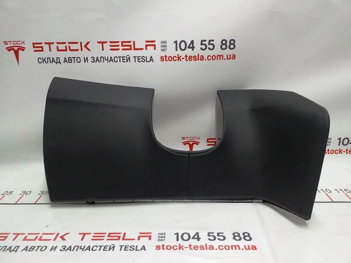 21 Декоративна накладка під кермо 13A PUR BLACK Tesla model X, S REST
