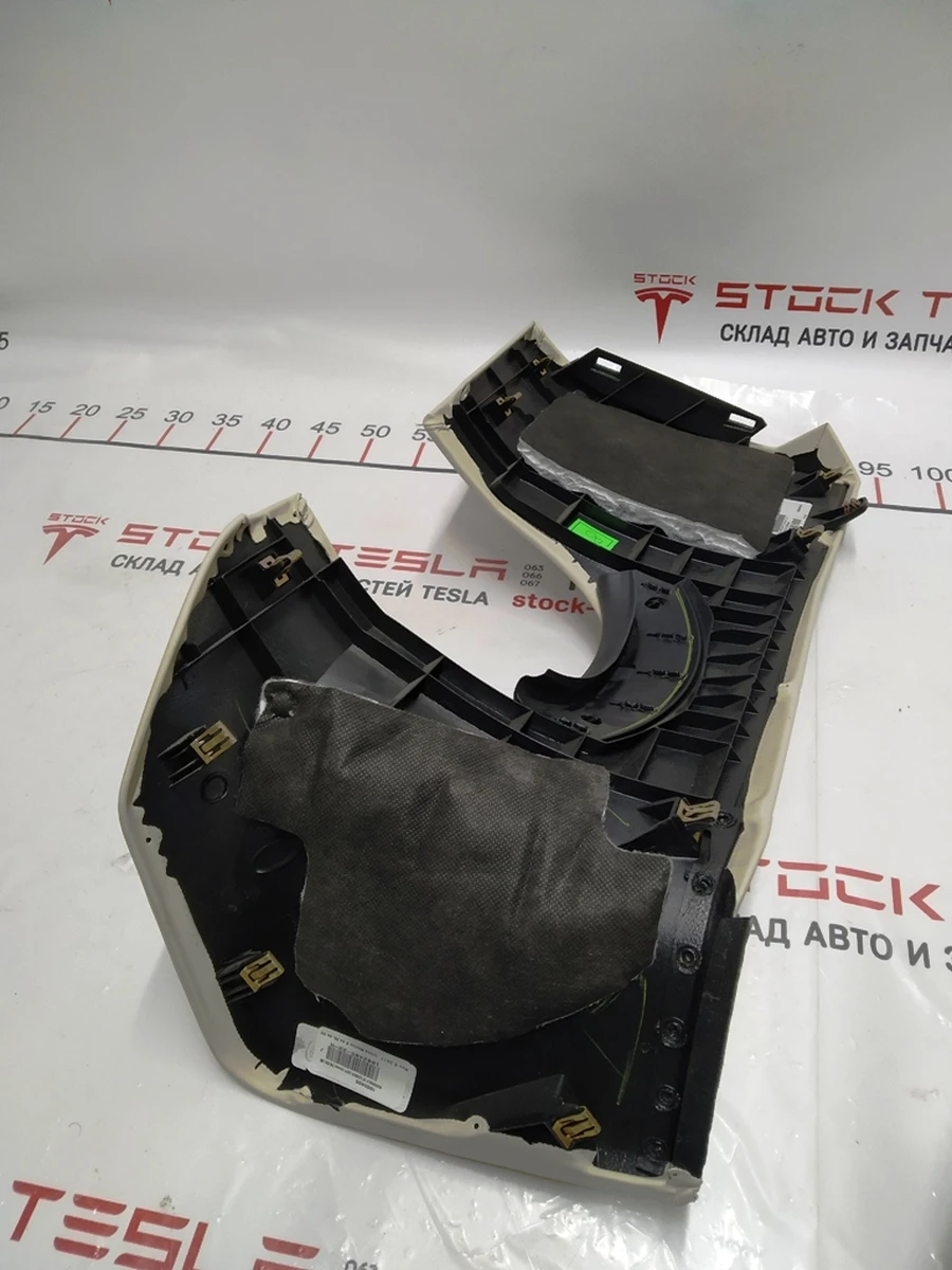 21 Decorative pad for steering wheel 13A PUR CREAM Tesla model X, model S REST 1002405-22-H