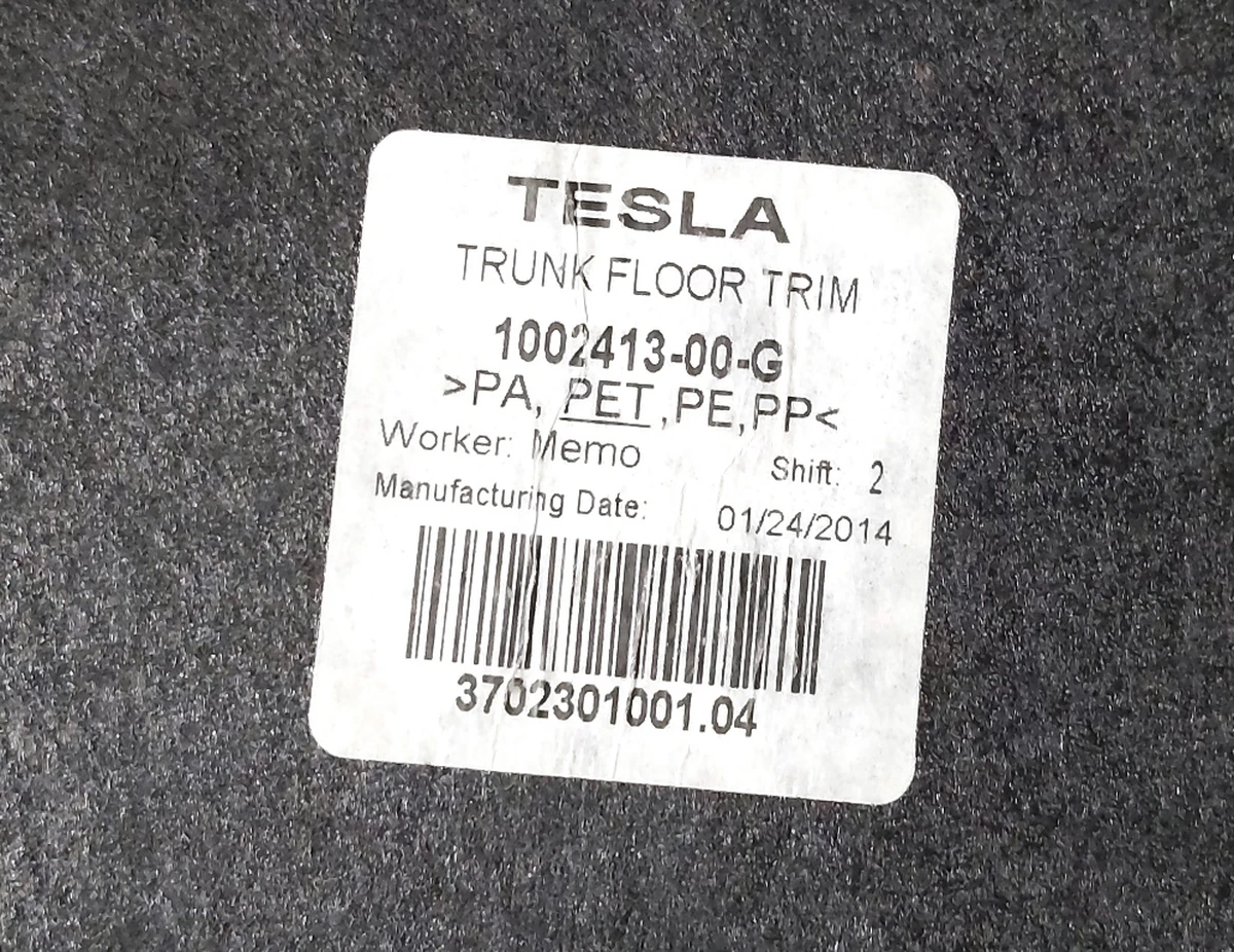 5 Обробка підлоги багажного відсіку текстиль BASE Tesla model S, model S REST 1045195-00-A