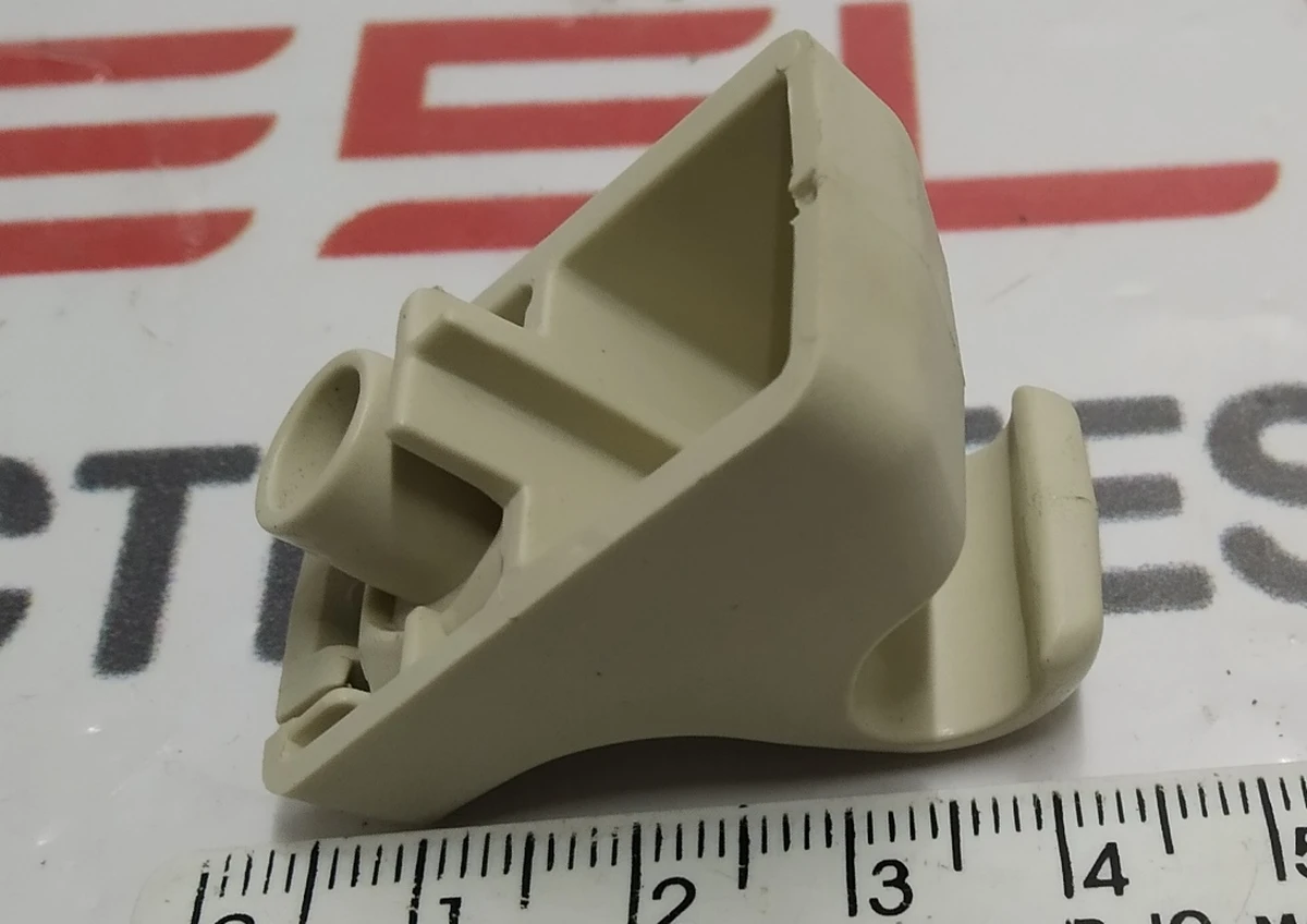 5 Держатель козырька солнцезащитного FOG Tesla Model S, Model S REST 1002479-00-D