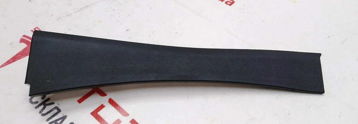 7 Накладка дверного отвору стійки А передня ліва (з ушкодженнями) Tesla model S, model S REST 1002515-00-D