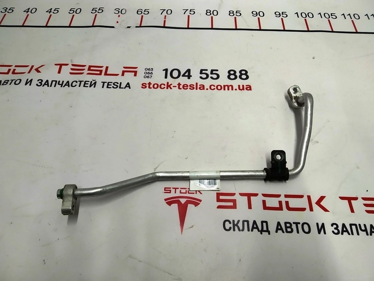1 Трубка охлаждения ротора мотора внешняя Tesla model S, model S REST 1002731-00-A
