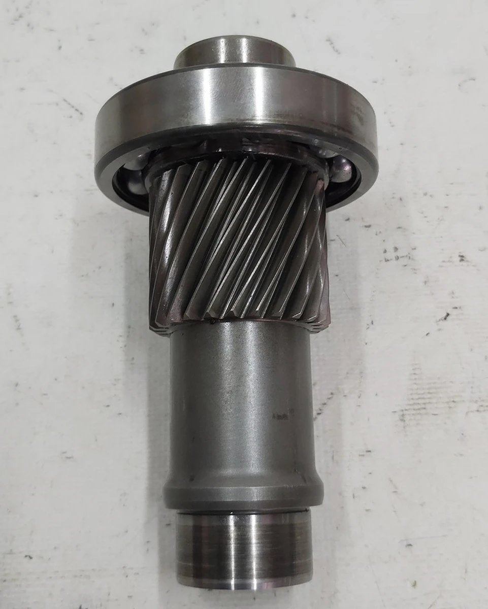 1 Первинний вал заднього мотора SPORT у зборі з підшипником та стопором Tesla model S, model S REST 1002887-01-A