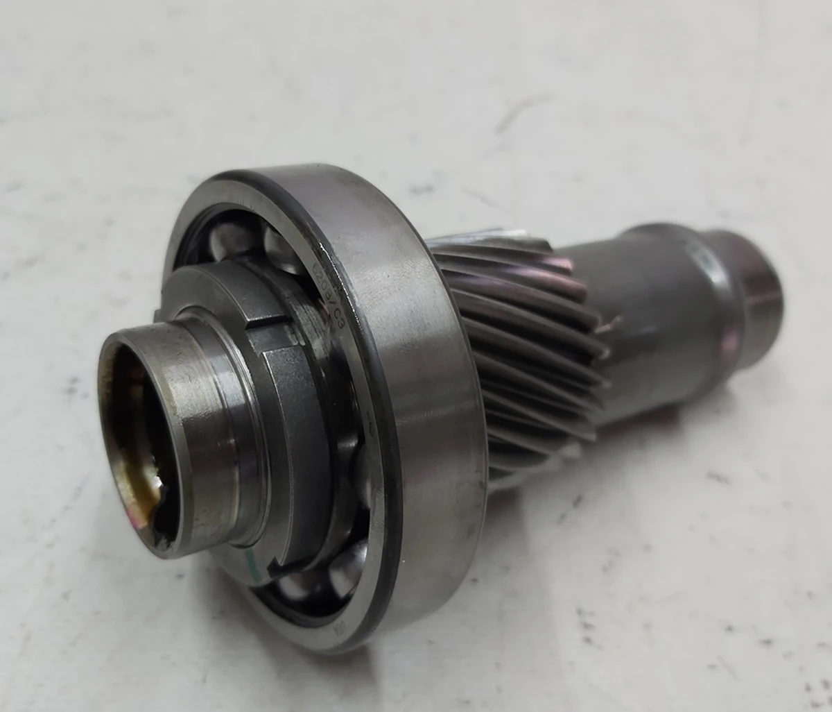 1 Первинний вал заднього мотора SPORT у зборі з підшипником та стопором Tesla model S, model S REST 1002887-01-A