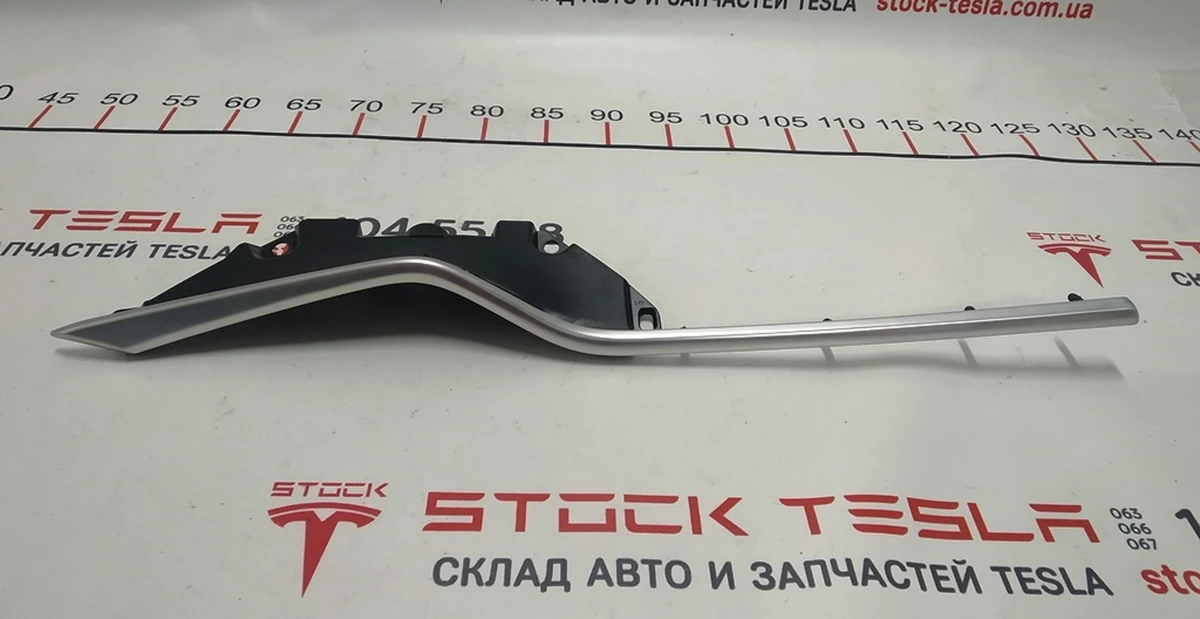 3 Молдинг алюминиевый карты двери задней левой Tesla model S, model S REST 1051389-00-A