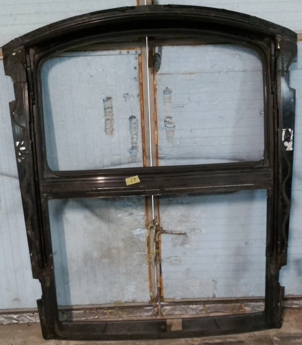 1 Каркас панорамного даху із пошкодженням Tesla model S, model S REST 1003043-S0-A