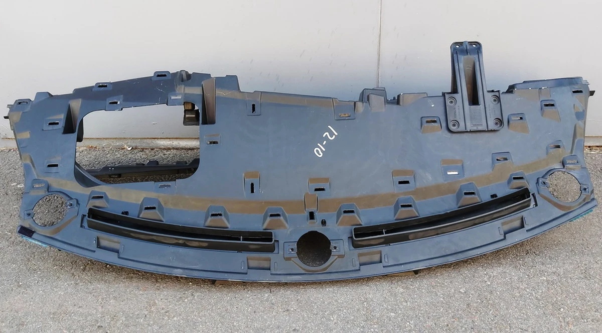 10 Пластиковый каркас инструментальной панели Tesla model S 1011184-00-I