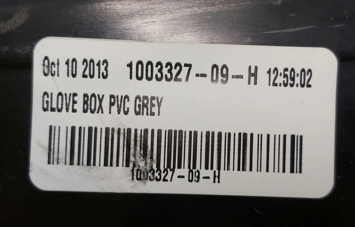 24 Glove compartment cover (glove box) PVC B GREY with pins Tesla model S 1003327-00-E