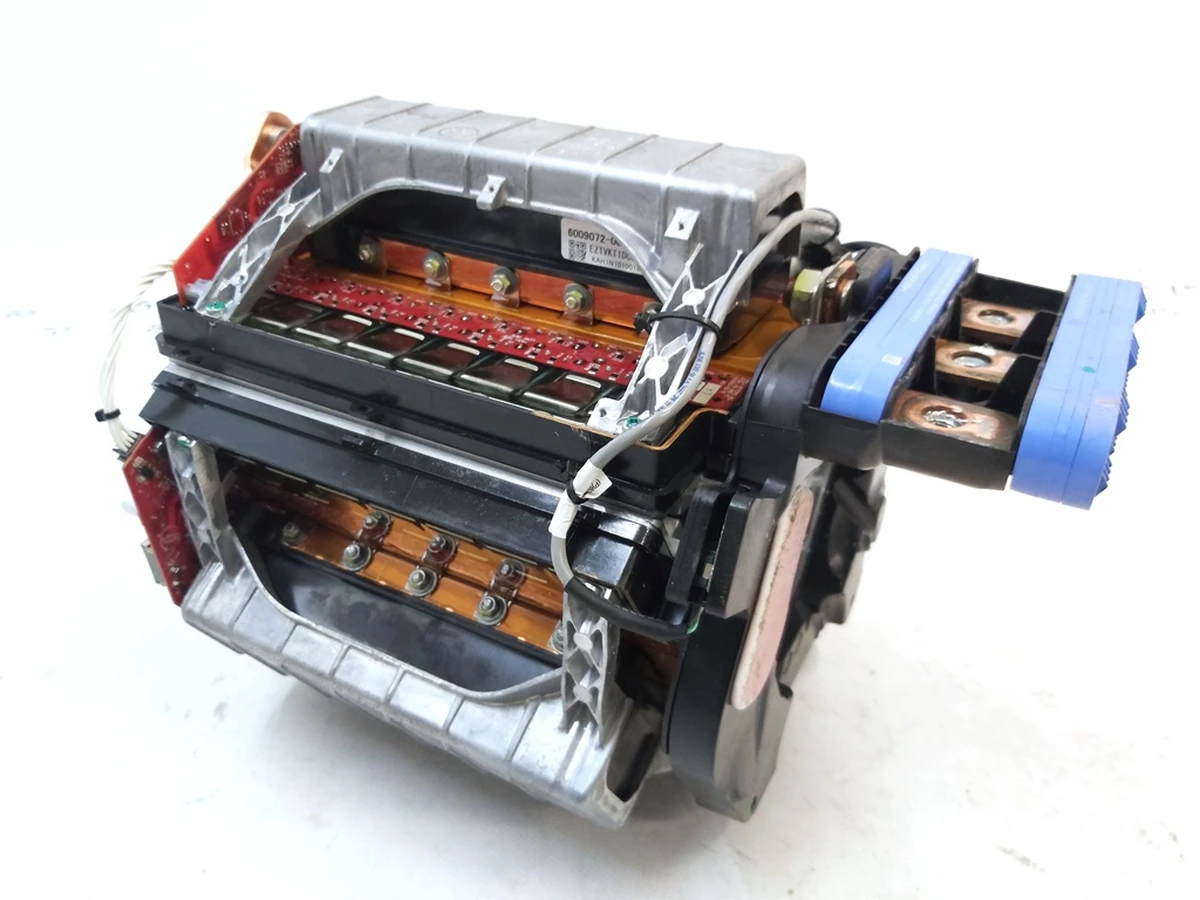 Інвертор двигуна (SPORT) Tesla Model S, Model S REST 1025598-00-I