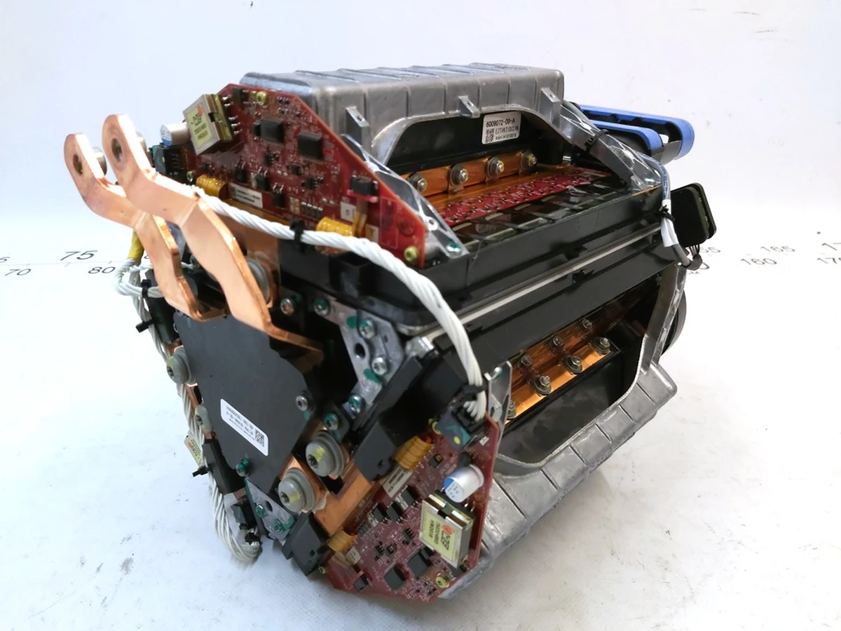 Інвертор двигуна (SPORT) Tesla Model S, Model S REST 1025598-00-I