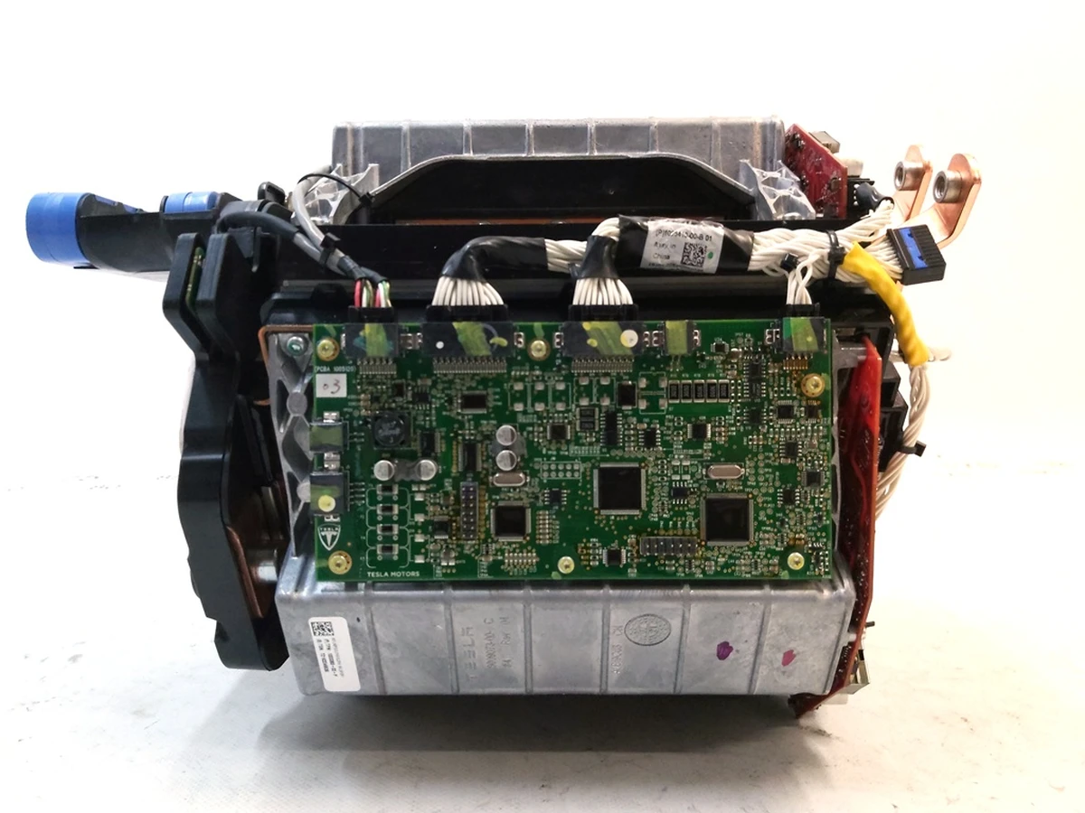 Інвертор двигуна (SPORT) Tesla Model S, Model S REST 1025598-00-I