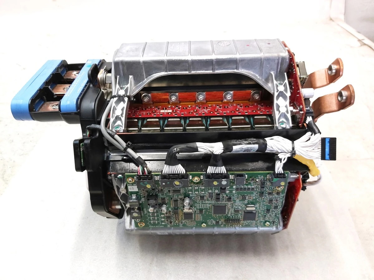 Инвертор мотора (SPORT) Tesla Model S, Model S REST 1025598-00-I