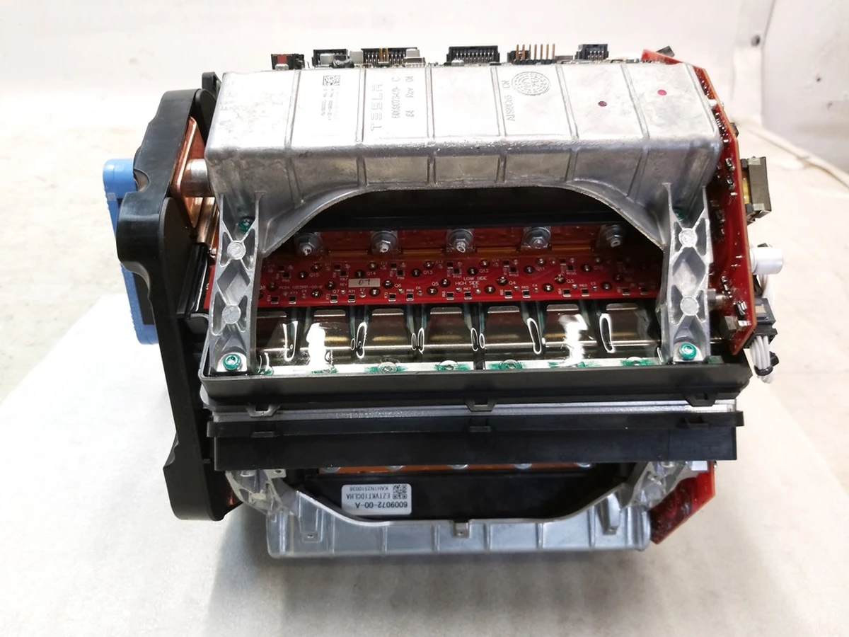 Инвертор мотора (SPORT) Tesla Model S, Model S REST 1025598-00-I