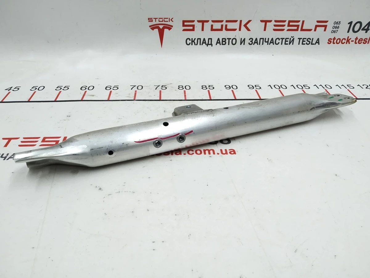 7 Підсилювач розпірка стійок амортизаторів лівий AWD RWD Tesla model S 1003617-00-E