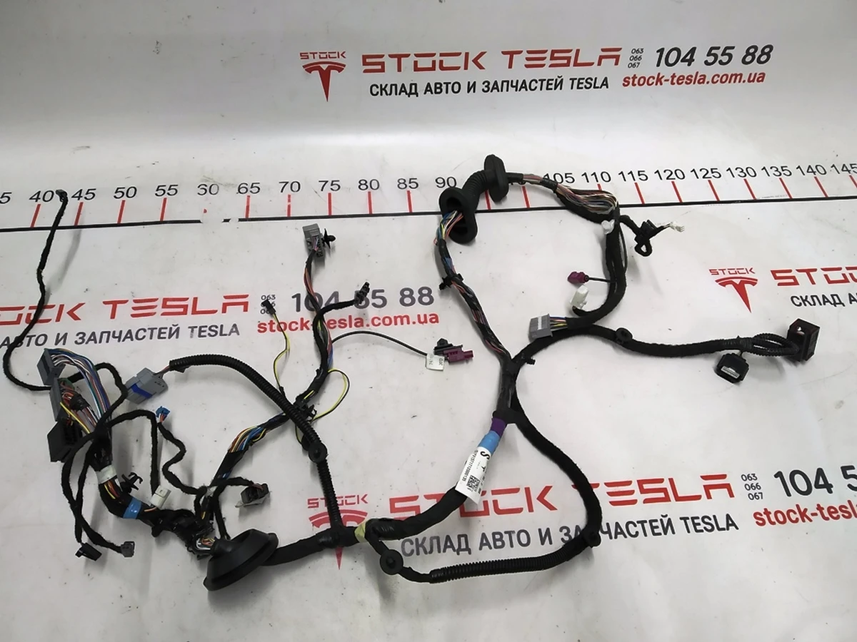 1 Электропроводка двери передней левой Tesla model S, model S REST 1004419-00-U