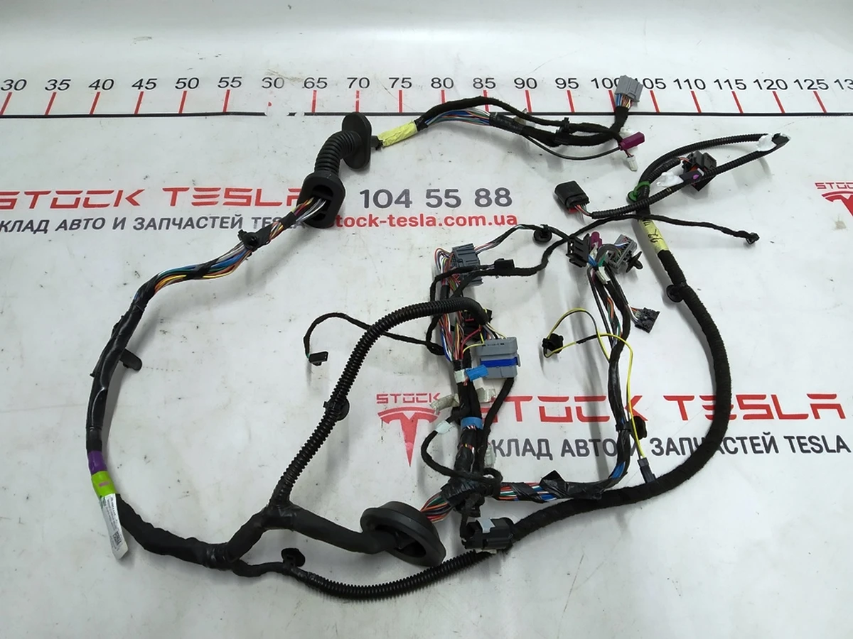 1 Электропроводка двери передней левой Tesla model S, model S REST 1004419-00-U