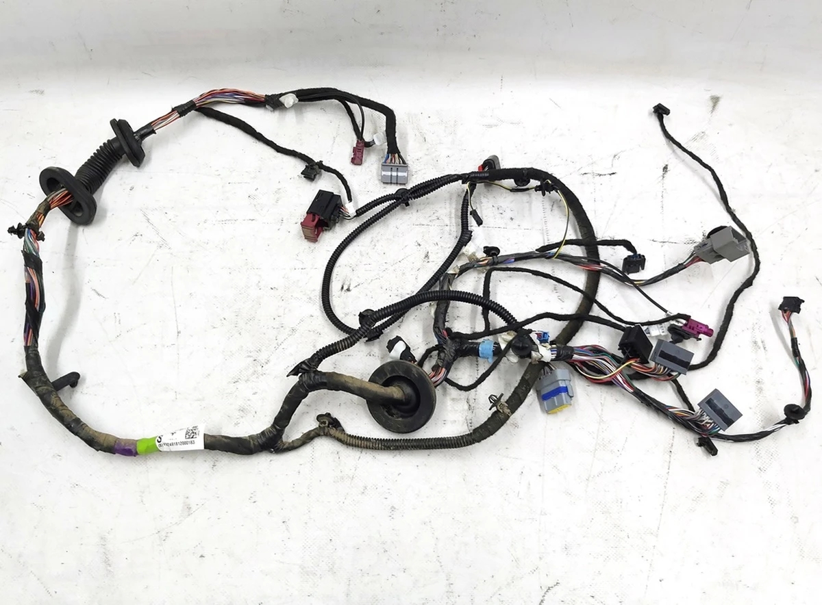 1 Електропроводка дверей передньої лівої Tesla model S, model S REST 1004419-01-V