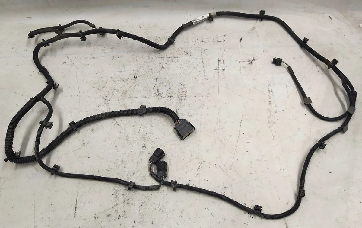 1 Електропроводка бампера переднього (без парктроників та автопілота) Tesla model S 1004420-00-M