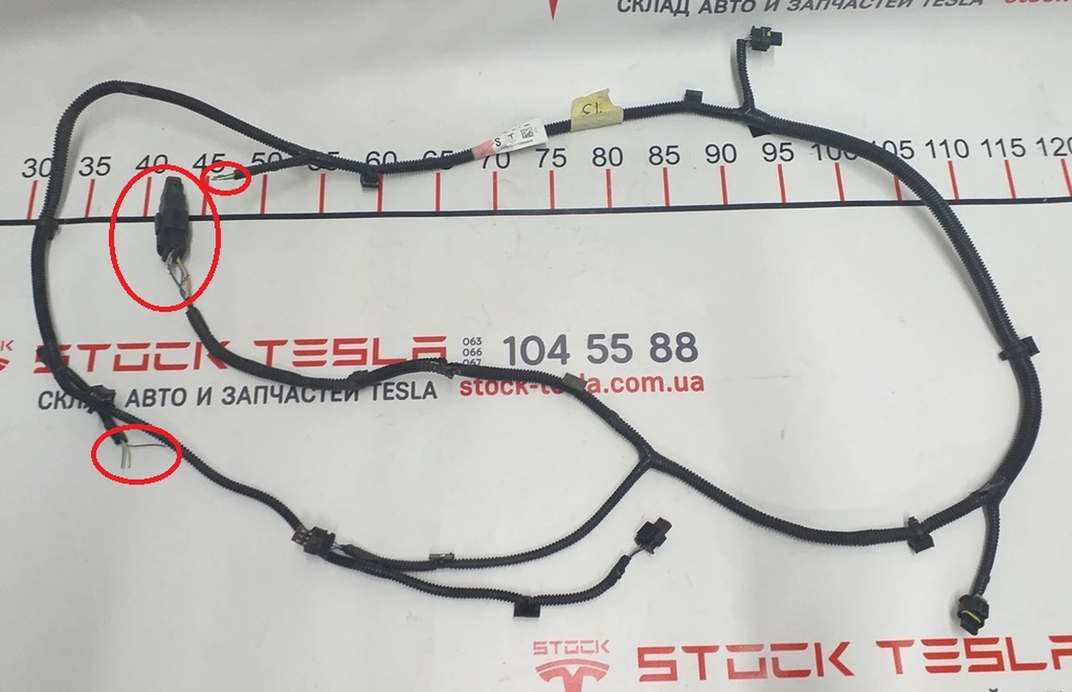 1 Електропроводка бампера заднього (6 парктроників) АП2 з ушкодженням Tesla model S REST 1004421-04-T
