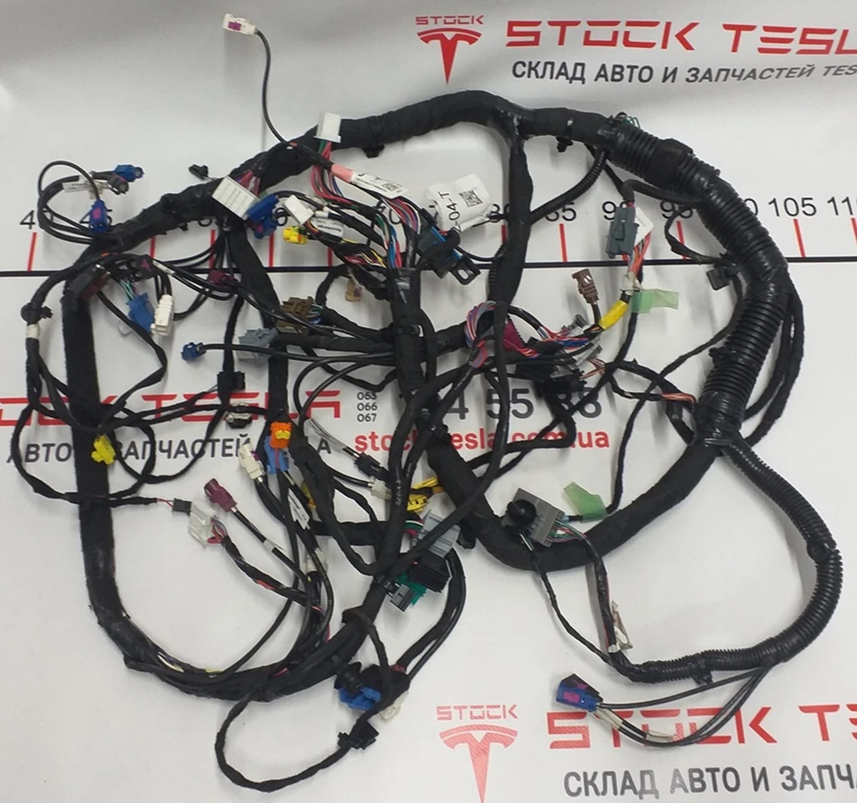 1 Wiring instrument panel (dashboard) AWD Tesla model S REST 1004422-04-T