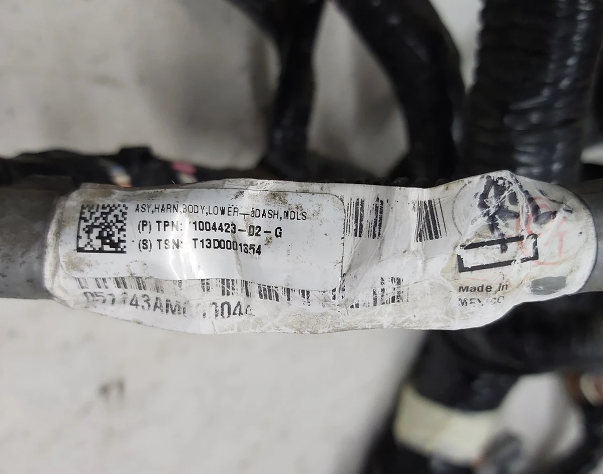 Електропроводка панелі приладової кузова нижня RWD Tesla model S 1004423-02-G