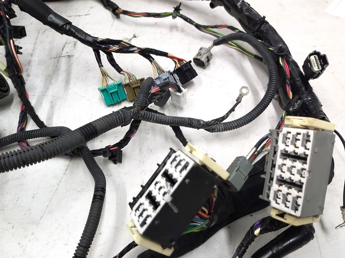 Електропроводка панелі приладової кузова нижня RWD Tesla model S 1004423-02-G