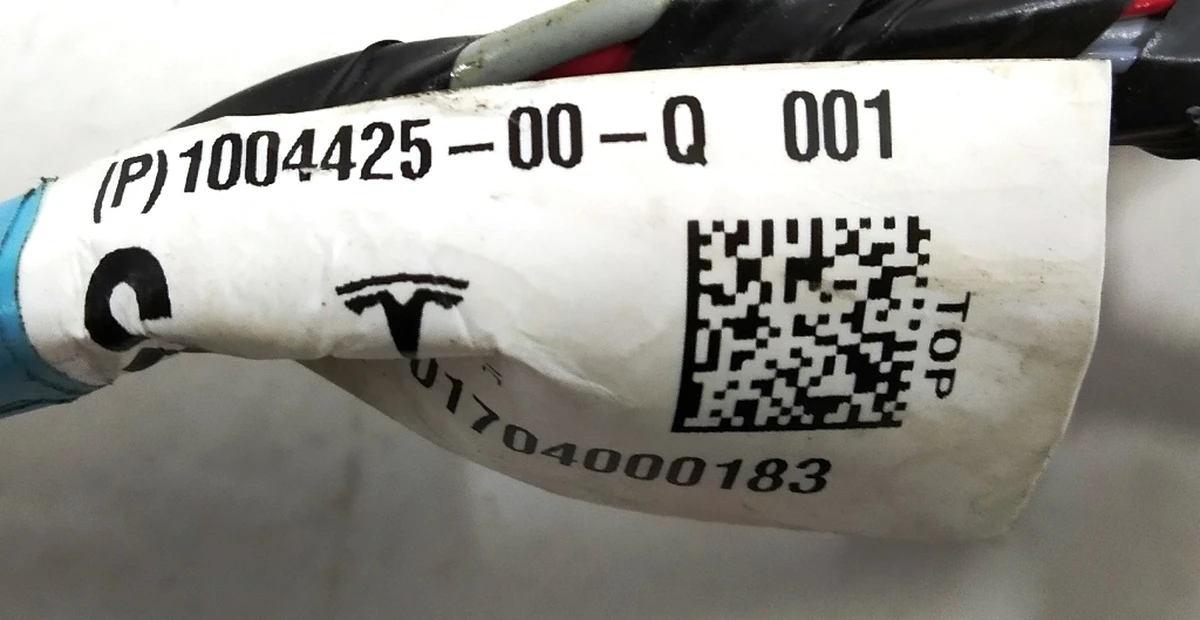 3 Електропроводка дверей задньої лівої Tesla model S, model S REST 1004425-00-Q