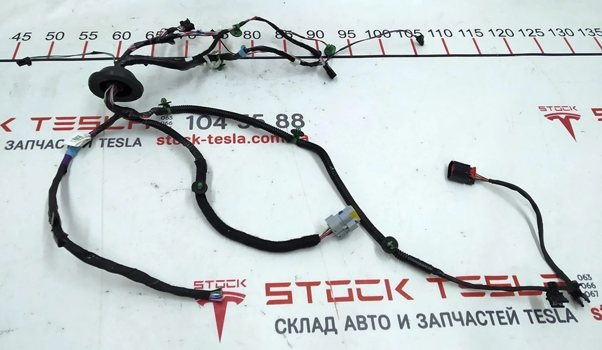 3 Електропроводка дверей задніх лівих (з пошкодженням) Tesla model S REST 1004425-00-V